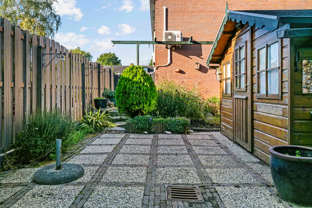 Photo 23 of Waterhoenstraat 48