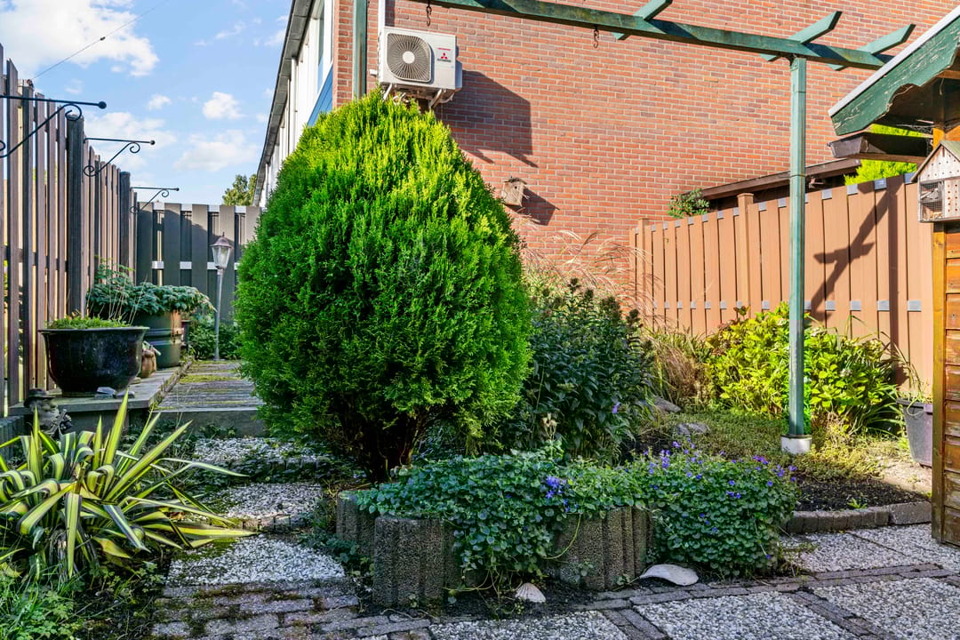 Photo 26 of Waterhoenstraat 48