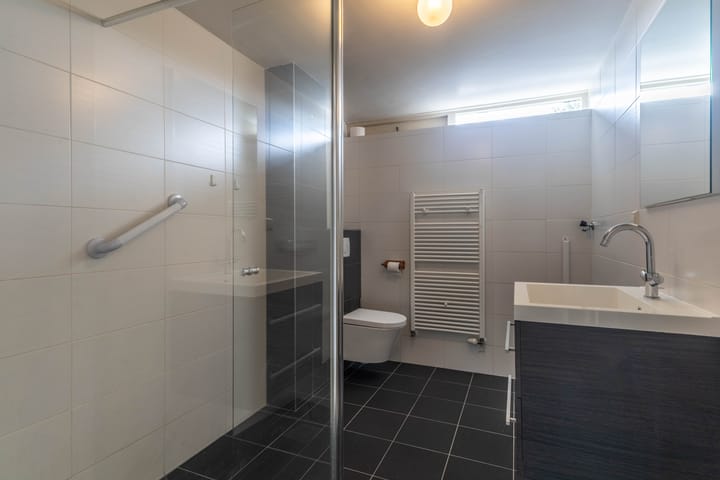 Foto 24 van Jan van Kuikweg 71