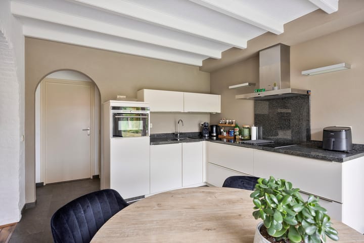 Photo 15 of Oranjestraat 40-C