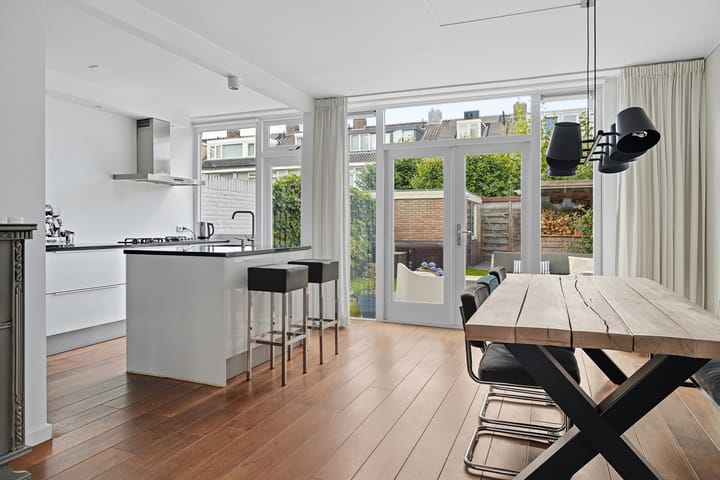 Foto 11 van Planetenbaan 154