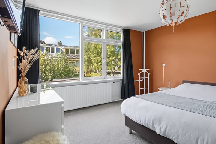 Foto 17 van Planetenbaan 154