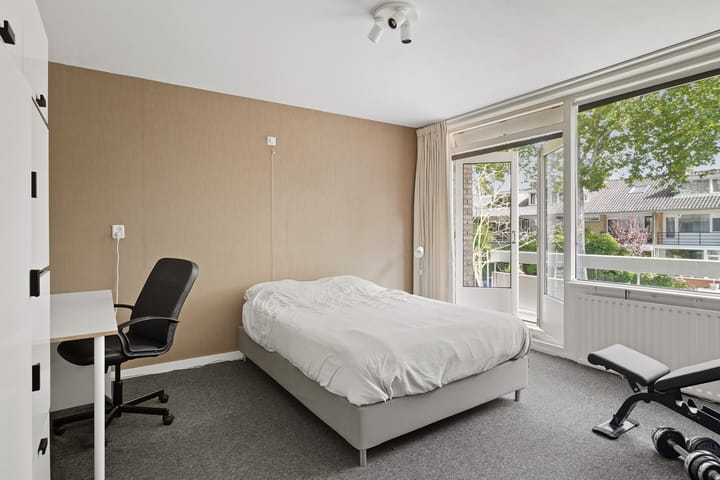 Foto 24 van Planetenbaan 154