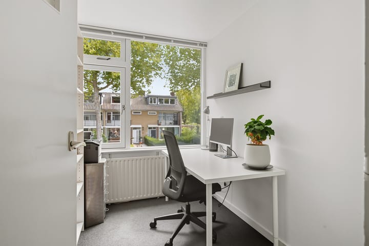 Foto 26 van Planetenbaan 154