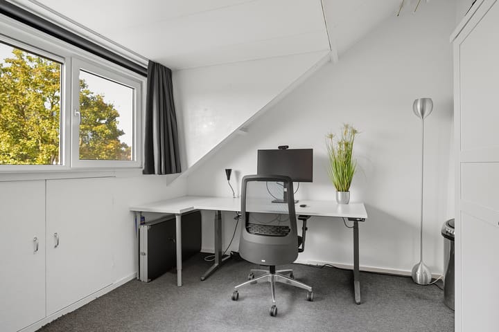 Foto 34 van Planetenbaan 154