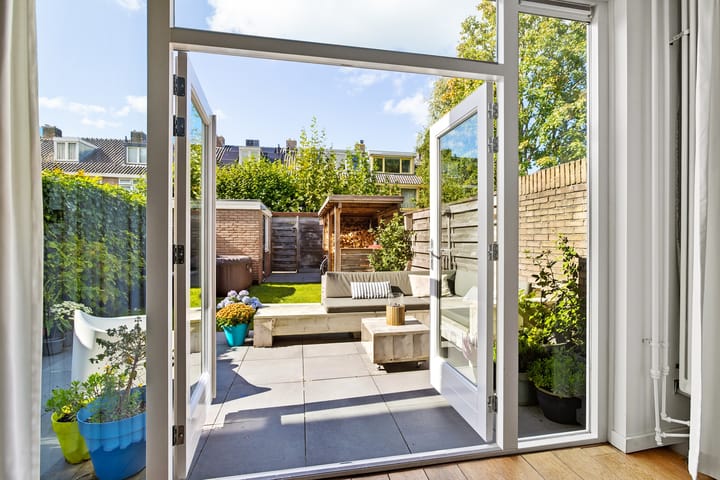 Foto 41 van Planetenbaan 154