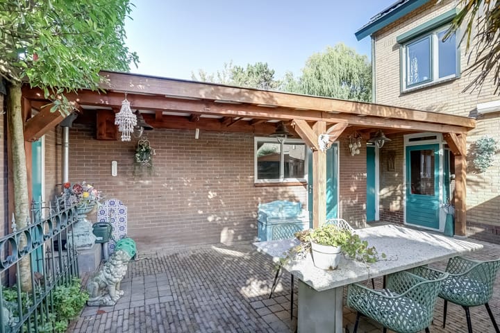 Photo 24 of Piet Heinlaan 2