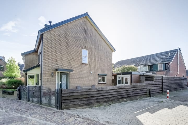 Photo 29 of Piet Heinlaan 2