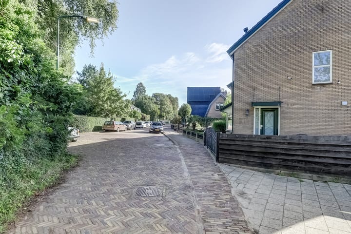 Photo 31 of Piet Heinlaan 2