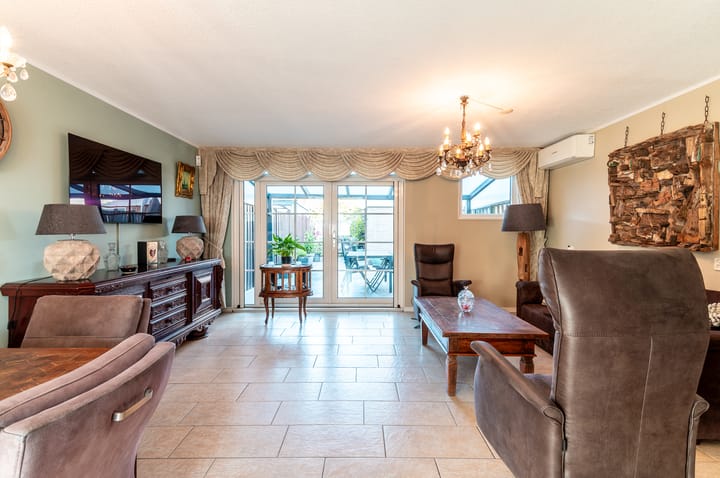 Foto 2 van Gipskruidweg 186