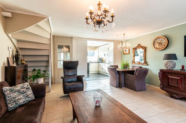 Foto 8 van Gipskruidweg 186