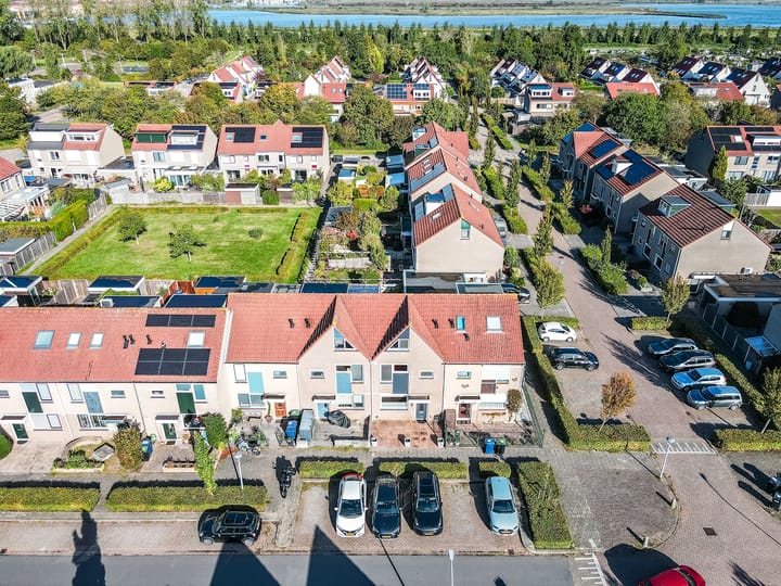 Foto 34 van Gipskruidweg 186