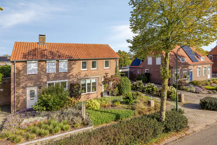 Foto 40 van Hoevensestraat 26