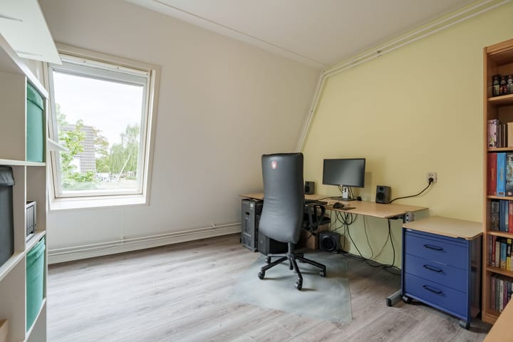 Foto 14 van Crosestein 2057