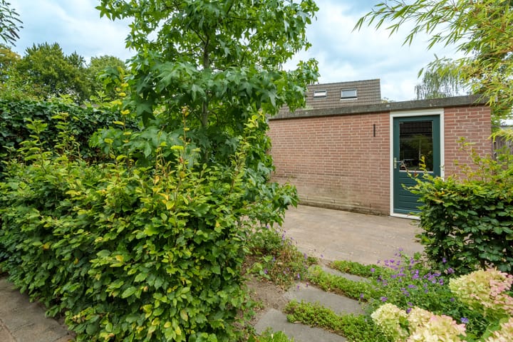 Foto 19 van Crosestein 2057