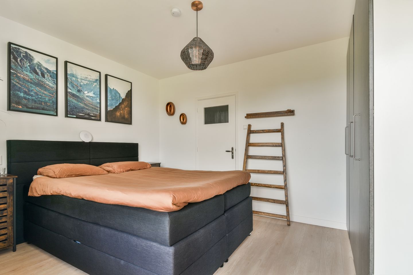 Foto 5 van van Leeuwenstraat 46