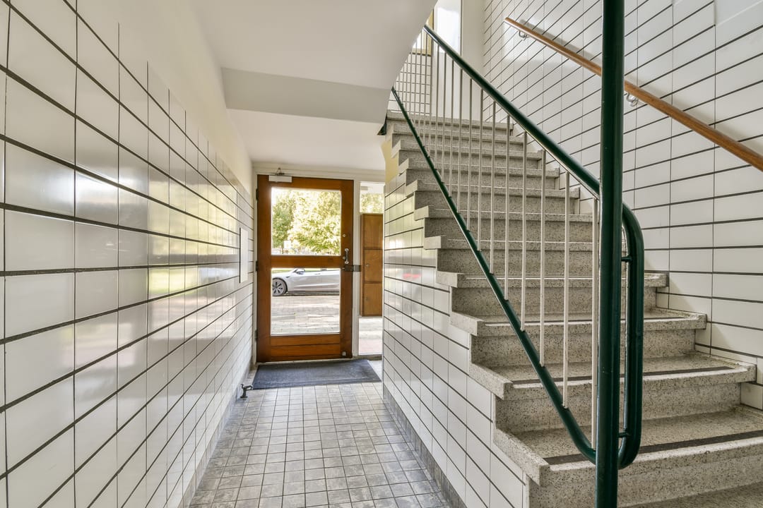 Foto 8 van van Leeuwenstraat 46