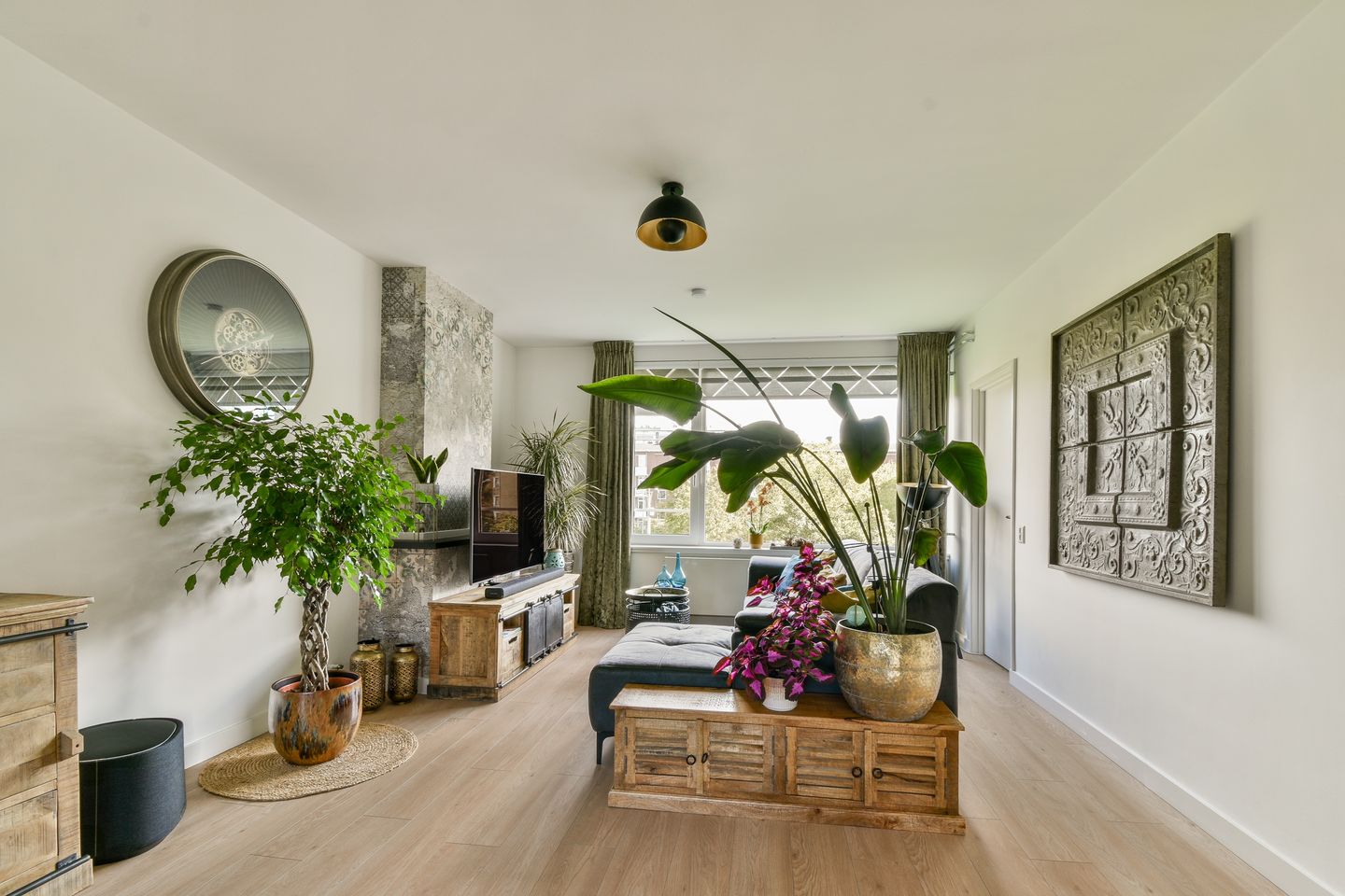 Foto 14 van van Leeuwenstraat 46