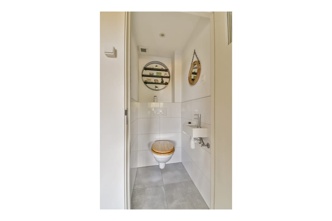 Foto 26 van van Leeuwenstraat 46