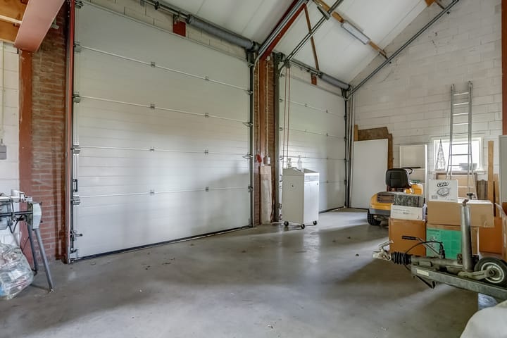 Photo 32 of Zandstraat 2