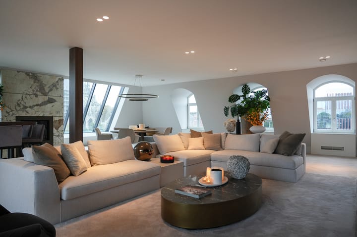 Foto 8 van Parade 13-C