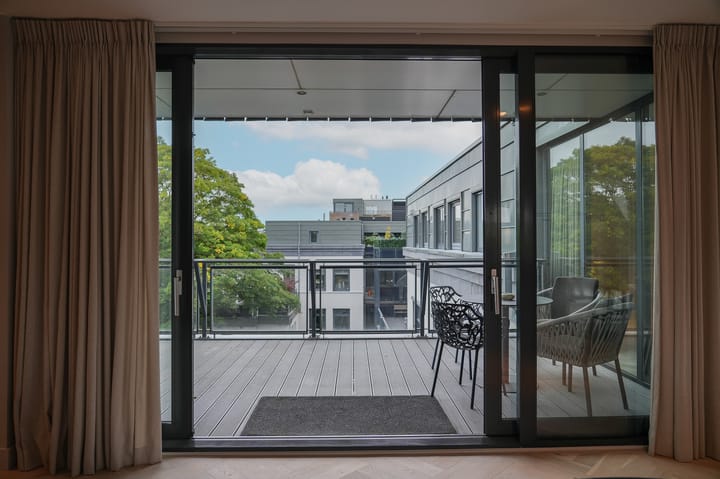 Foto 23 van Parade 13-C