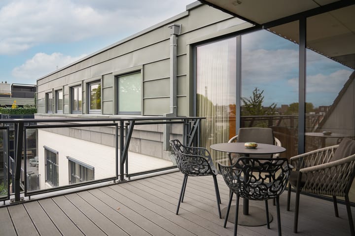 Foto 24 van Parade 13-C