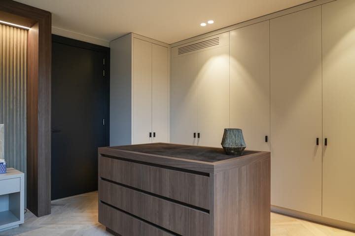 Foto 28 van Parade 13-C