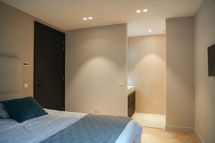 Foto 35 van Parade 13-C