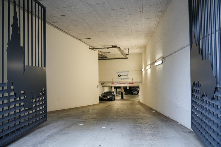 Foto 39 van Parade 13-C