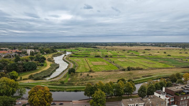 Foto 53 van Parade 13-C