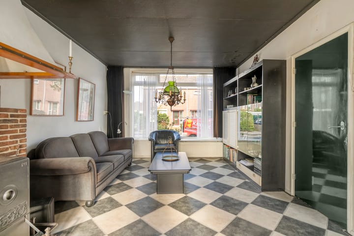 Photo 2 of Tedingh van Berkhoutplantsoen 9