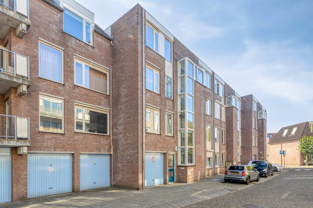 Foto 2 van Meijer van Leeuwenstraat 77