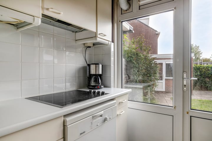 Photo 17 of Tedingh van Berkhoutplantsoen 9