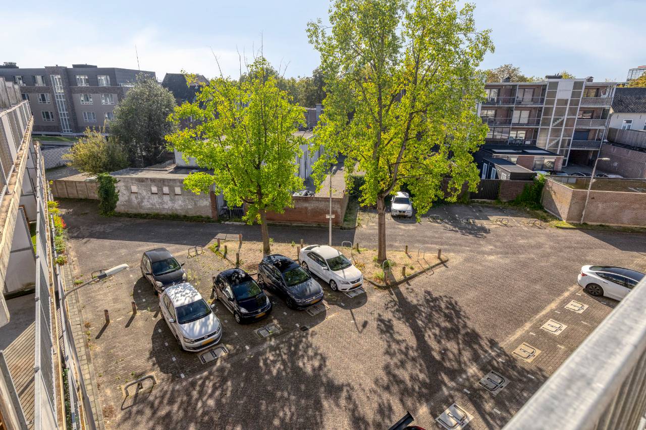 Foto 25 van Meijer van Leeuwenstraat 77