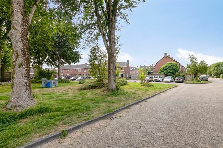 Photo 33 of Tedingh van Berkhoutplantsoen 9