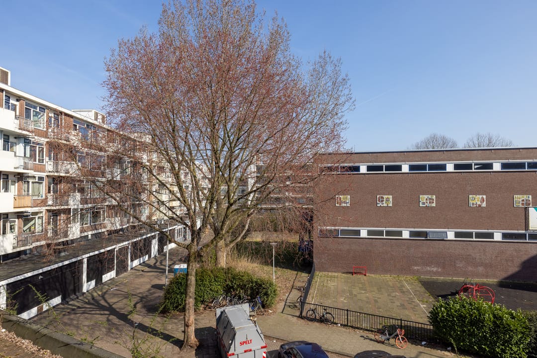 Photo 7 of Jonker Fransstraat 84-C