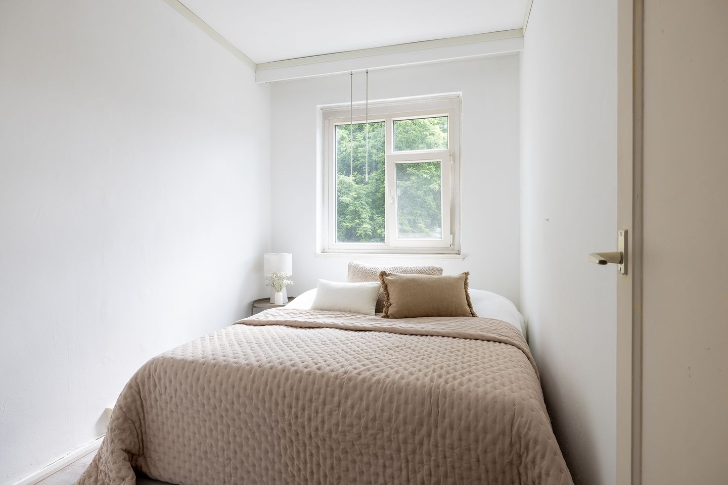 Photo 4 of Jonker Fransstraat 84-C