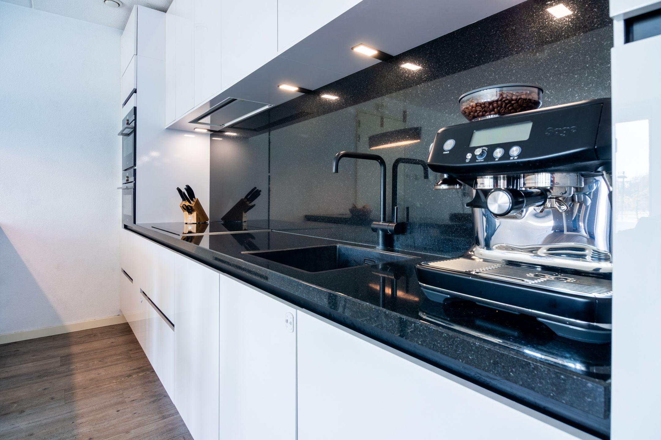 Foto 15 van Stationslaan 1-B3