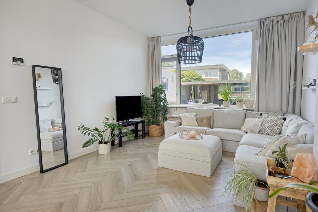 Photo 8 of van Oss-straat 19