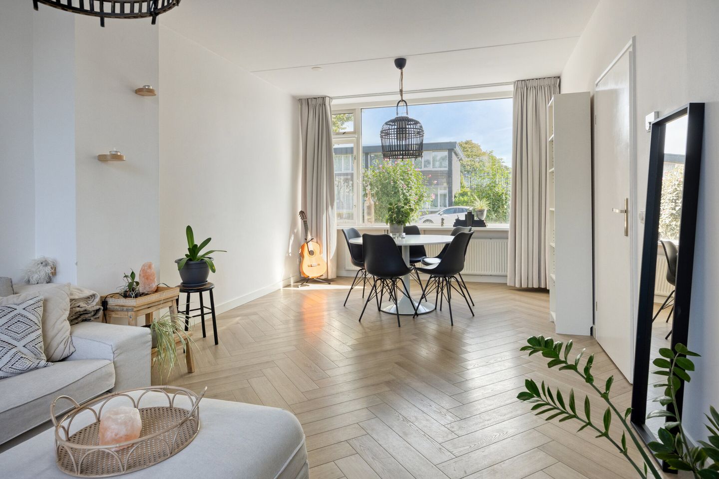 Photo 10 of van Oss-straat 19