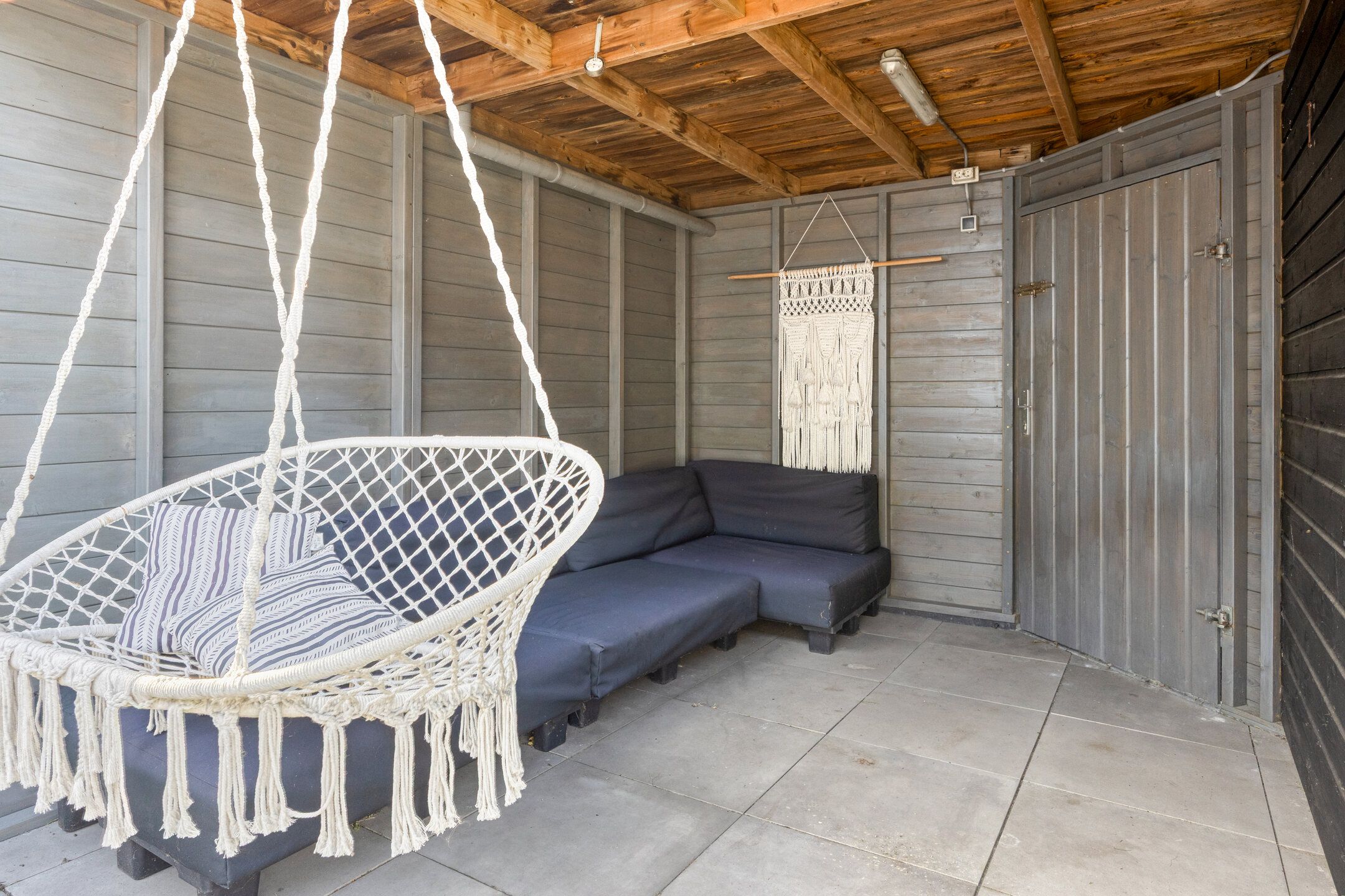 Photo 30 of van Oss-straat 19