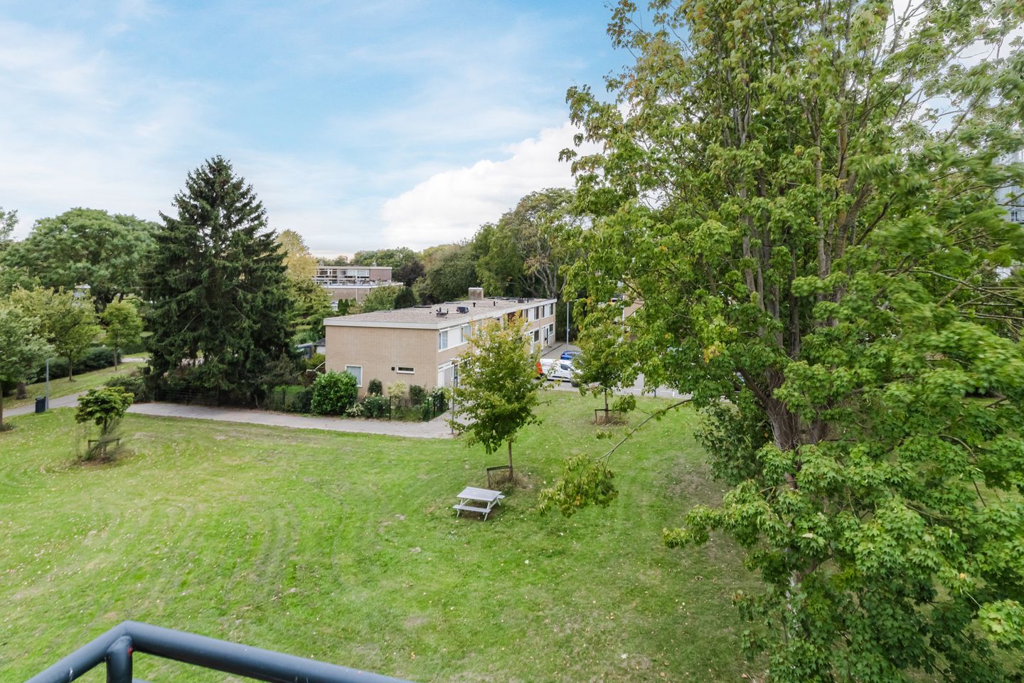 Foto 10 van Burgemeester Hazenberglaan 281