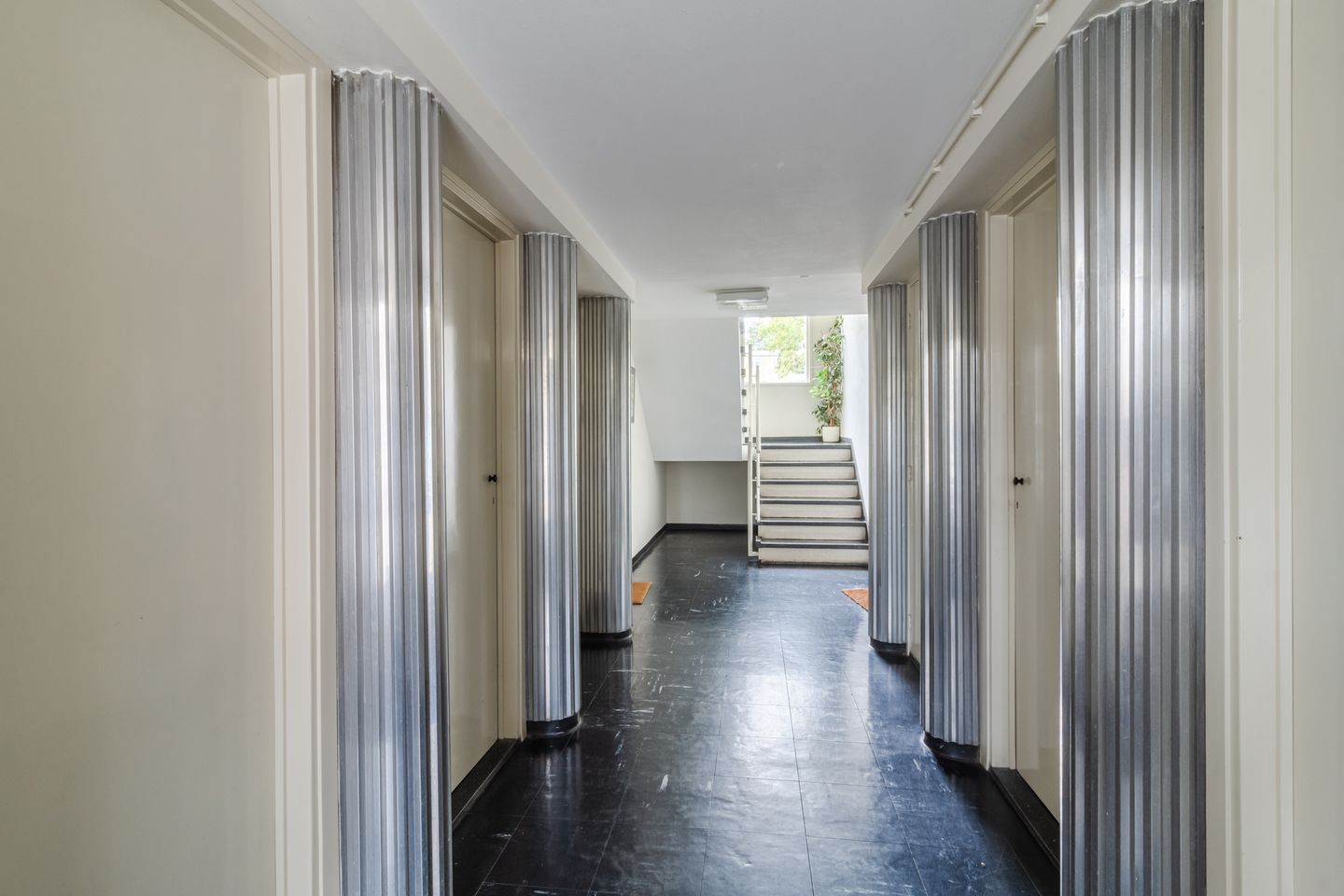 Foto 25 van Burgemeester Hazenberglaan 281