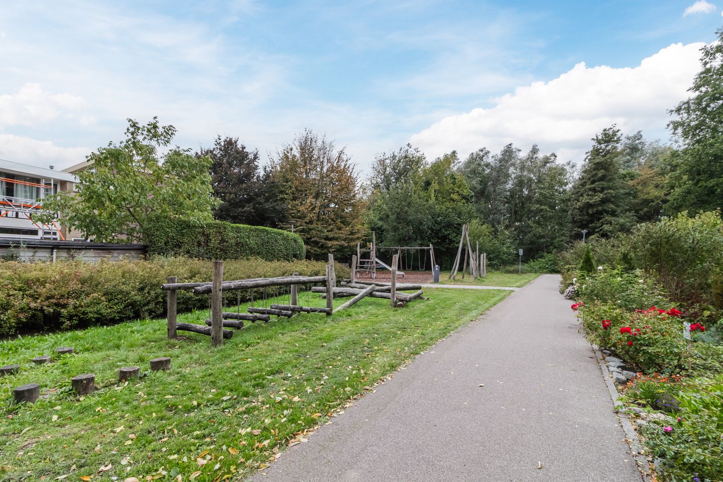 Foto 29 van Burgemeester Hazenberglaan 281