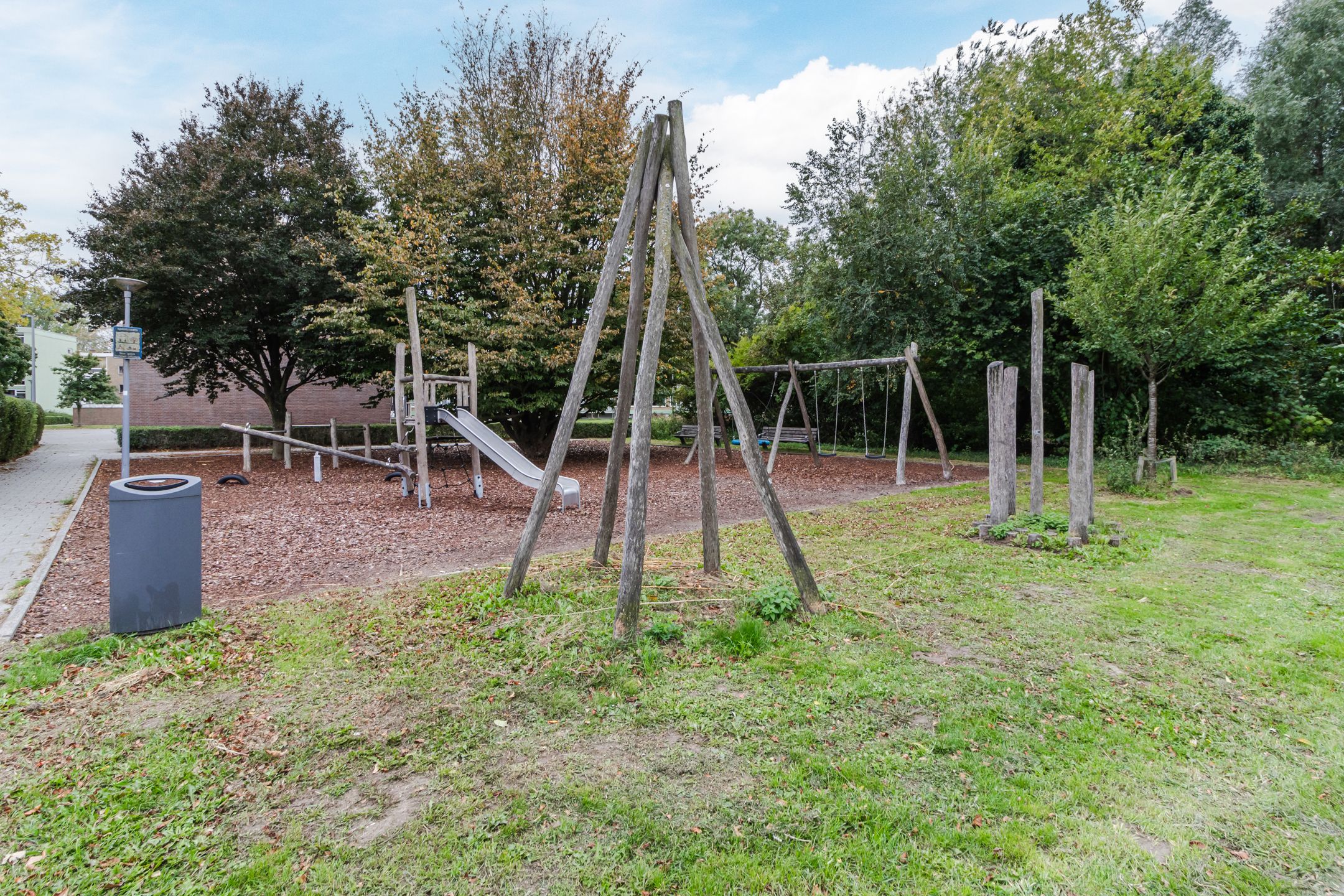 Foto 30 van Burgemeester Hazenberglaan 281