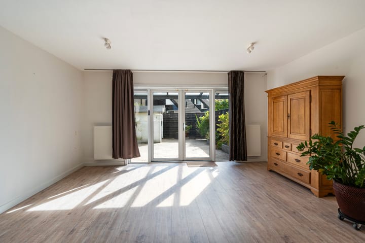 Foto 13 van Meidoorn 19