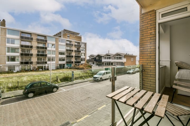 Foto 29 van Tjerk Hiddesstraat 2-F2