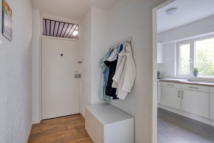 Foto 10 van Lauwerszeeweg 109