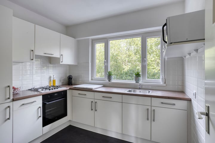 Foto 11 van Lauwerszeeweg 109